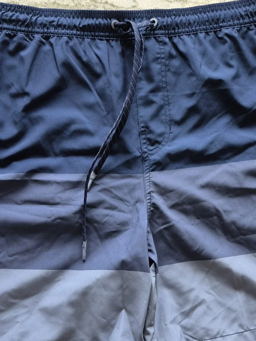 Eddie Bauer Men's Volley Swim Trunk New Size XL